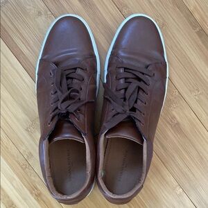 Men’s Banana Republic casual shoe